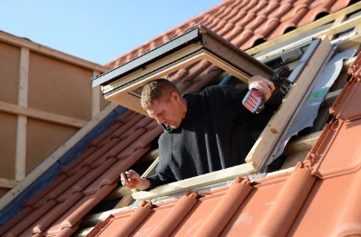 Pose de fenêtres de toit Velux à Lherm